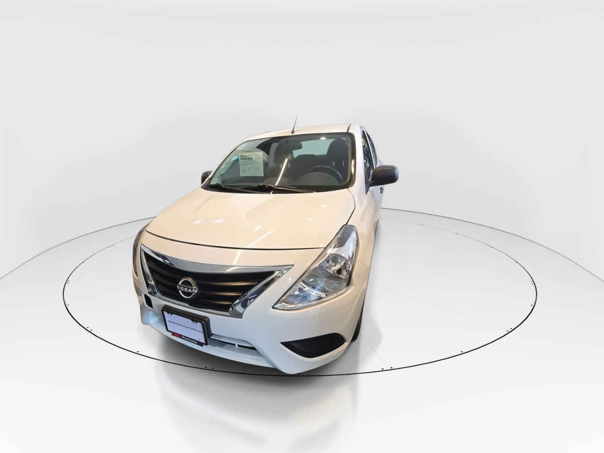 2023 Nissan V-Drive 4p L4/1.6 Man Audio