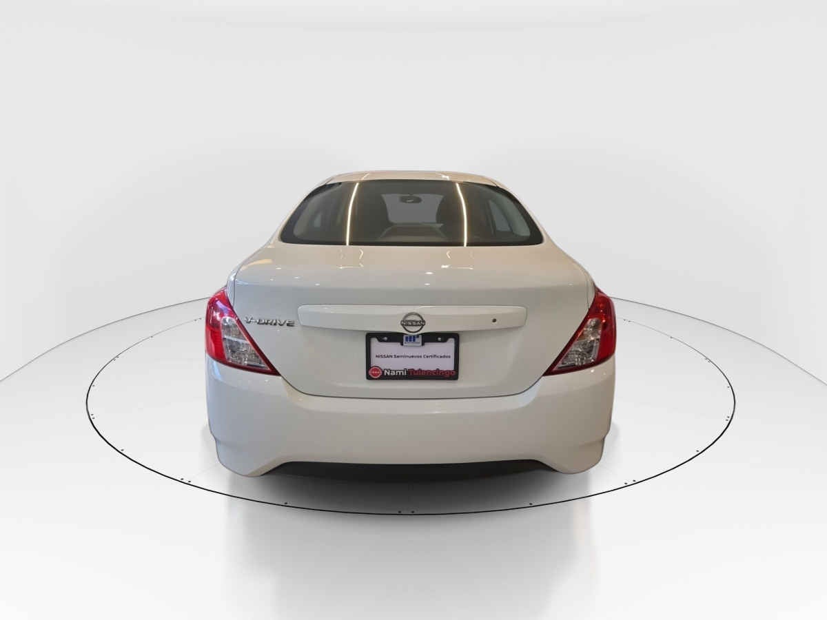 2023 Nissan V-Drive 4p L4/1.6 Man Audio