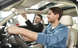 Schedule a test drive at Nissan Huauchinango in Huauchinango, Puebla, México.